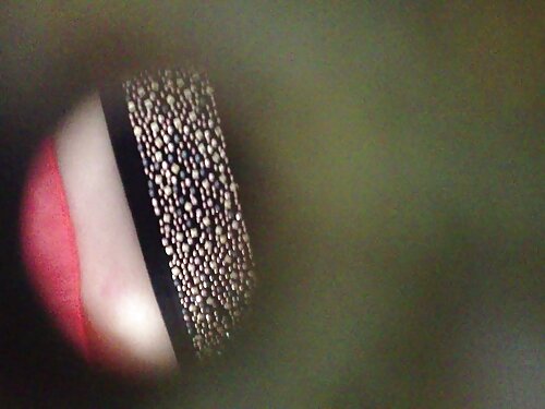 Se masturba el culo  ...