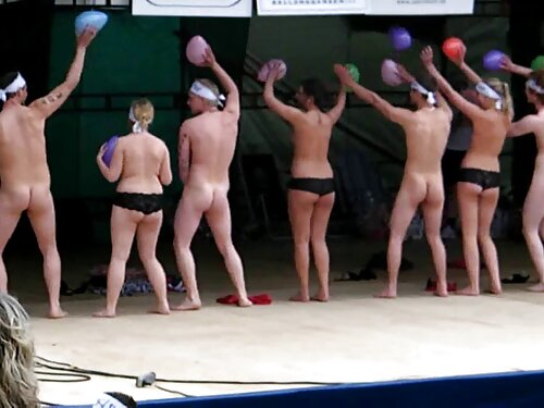 En la fiesta de cump ...