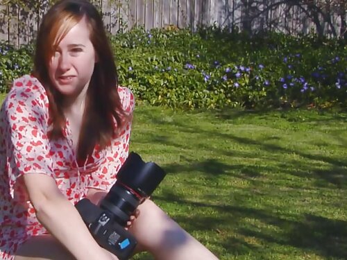 El chico satisface a ...