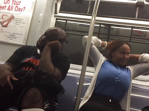 La mama cojiendo may ...