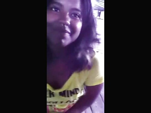 Un mulato de pelo ri ...