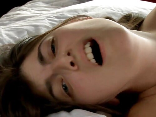 Hermosa chica desnud ...