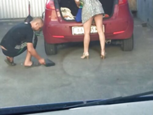 Los hombres le diero ...