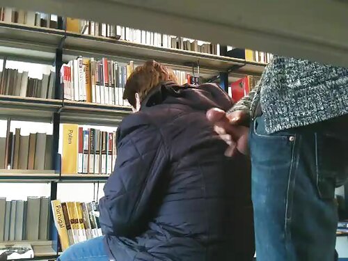 Chicas desnudas lame ...