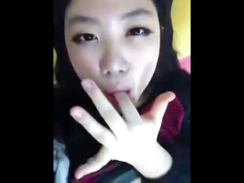 Chick se desnudó y m ...