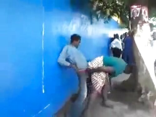 Coeds desvergonzados ...