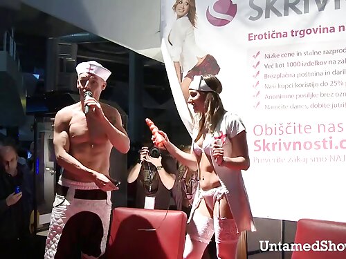 En el baño, videos d ...