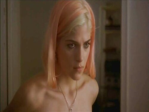 Las chicas se acaric ...