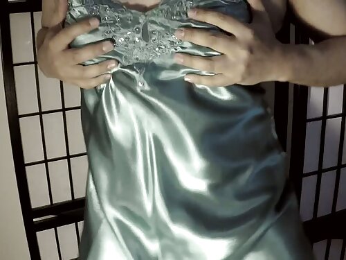 MILF tetona suavemen ...